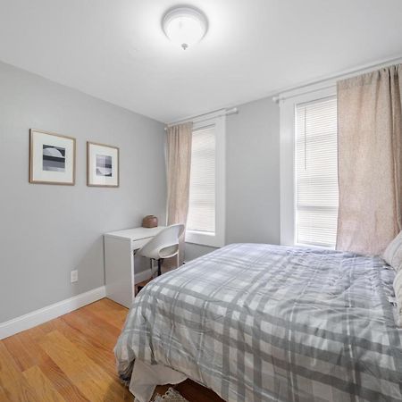 Easy Commute South Boston 4Br 1Bh Apt 외부 사진